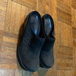 Privo clogs 9